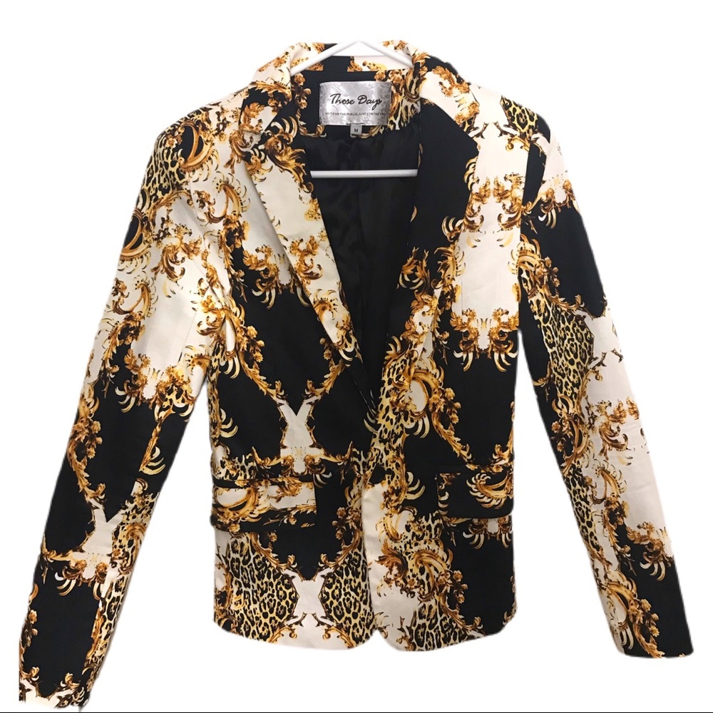 Stylish All Eyes on You Blazer